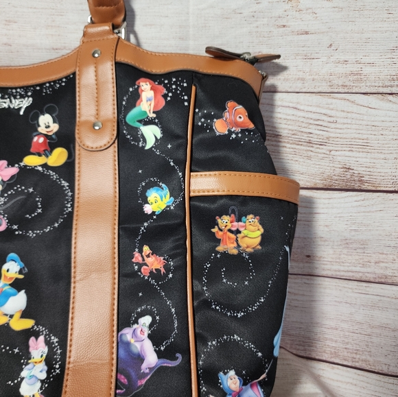 Disney "Carry the Magic" Designer Style Tote Bag - Picture 15 of 16
